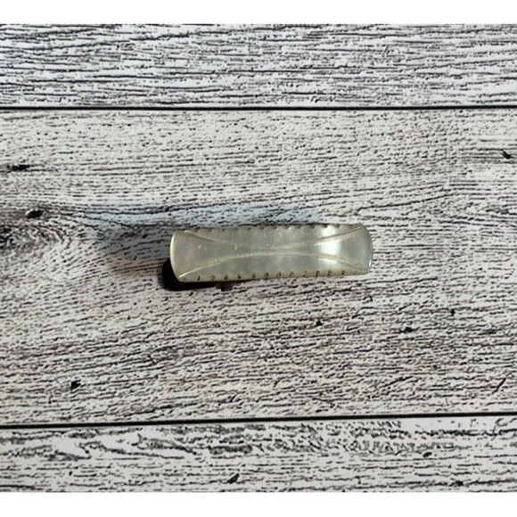 Vintage Mother of Pearl Scarf Clip 1.25" - Picture 1 of 5